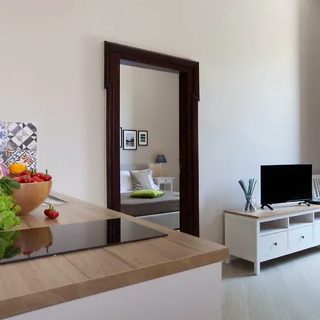 Apartment Elide