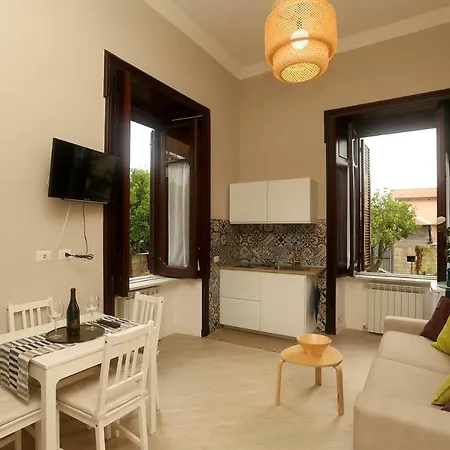 Apartment Elide *